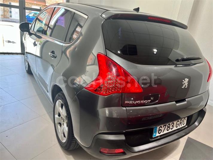 PEUGEOT 3008 Premium 1.6 HDI 110 FAP 5p.