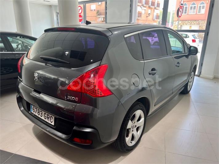 PEUGEOT 3008 Premium 1.6 HDI 110 FAP 5p.